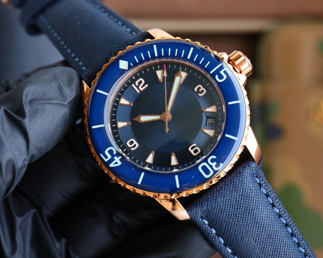 Customized watch, 42mm, sapphi - Canvas Strap Watch recension och pris