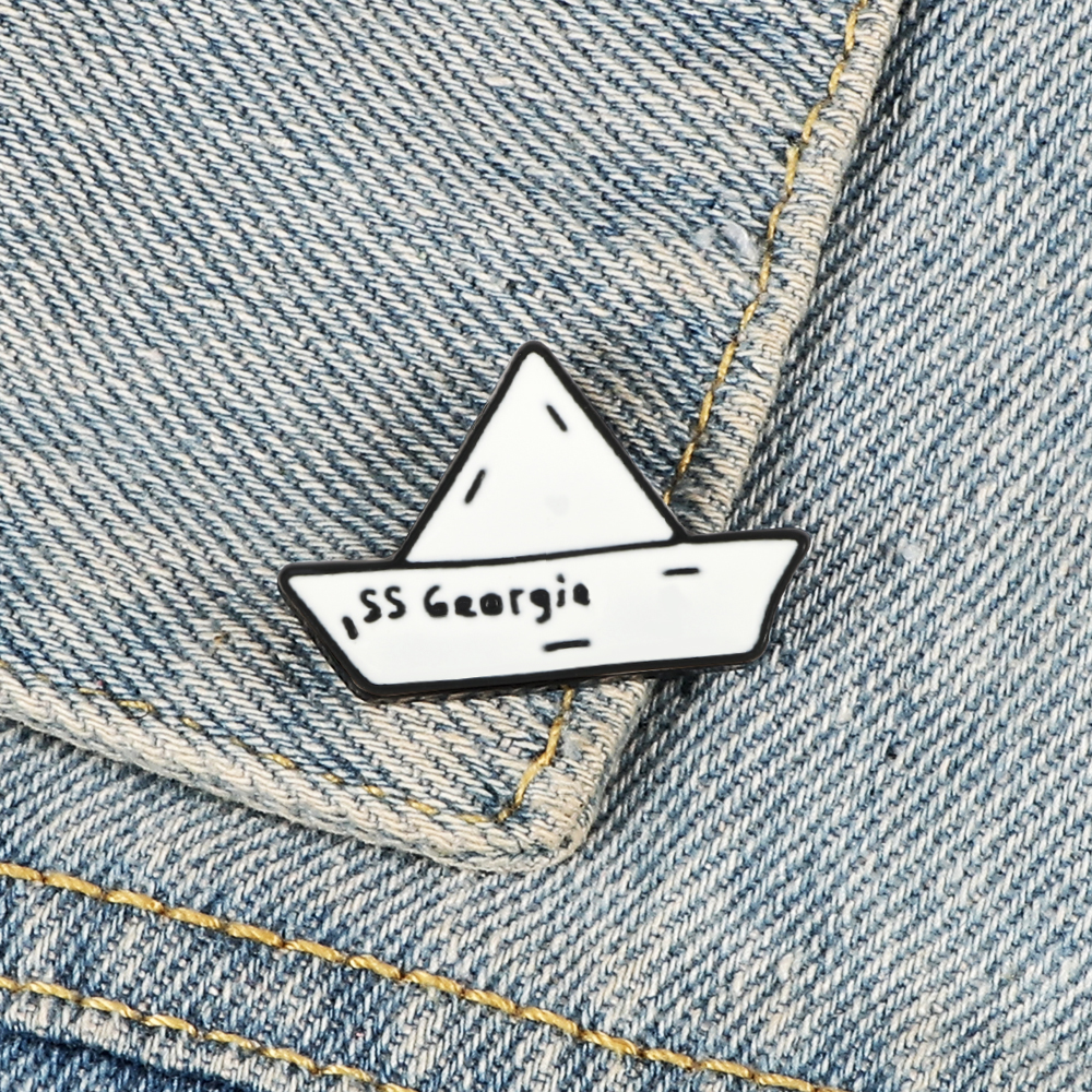Paper Boat Enamel Pin SS Georg - Buckle Pin Ss recension och pris